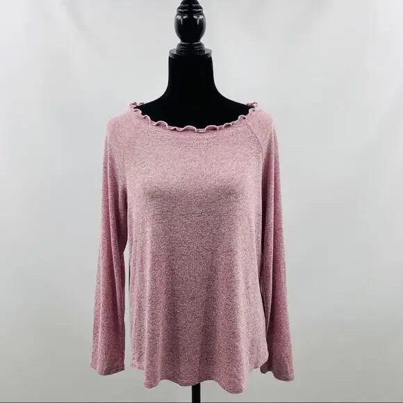 Gibson Ruffle Edge Raglan Pullover - Picture 3 of 12